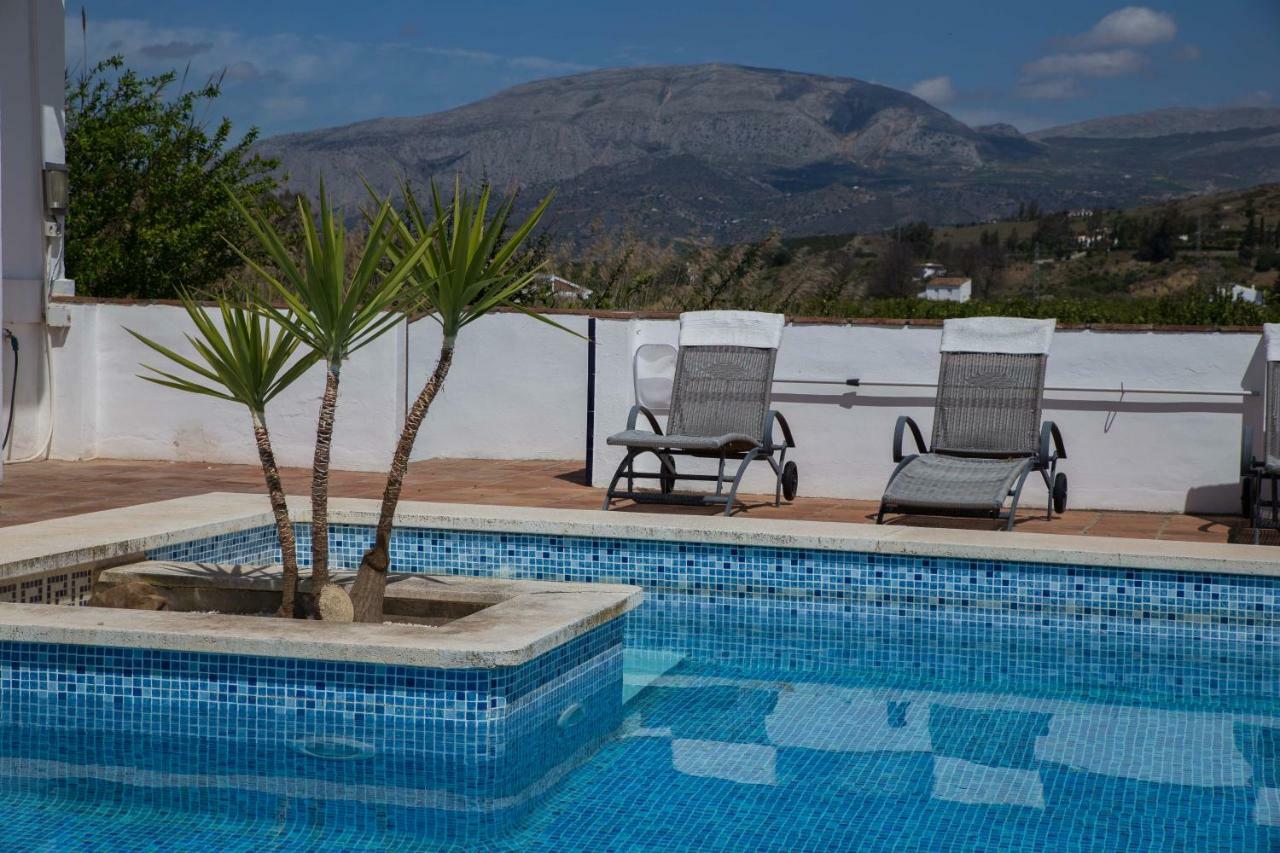 Fuego Blanco Bed & Breakfast Alora Exterior photo